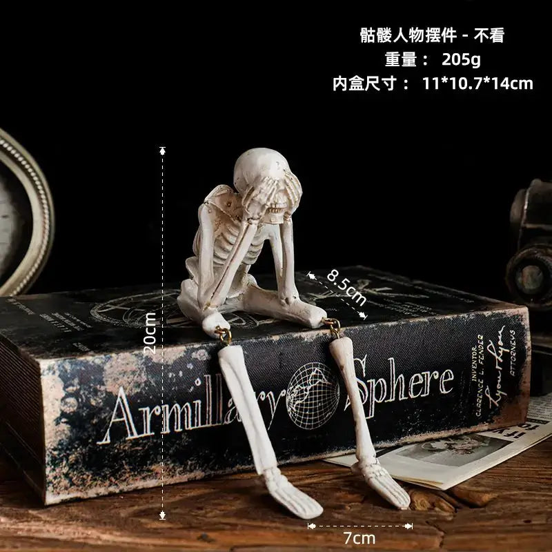 Halloween Home Hanging Skeleton Head Decoration Resin Ornaments 3 Styles Ghost Skeleton Modeling Craft Bookshelf Table Edge Prop