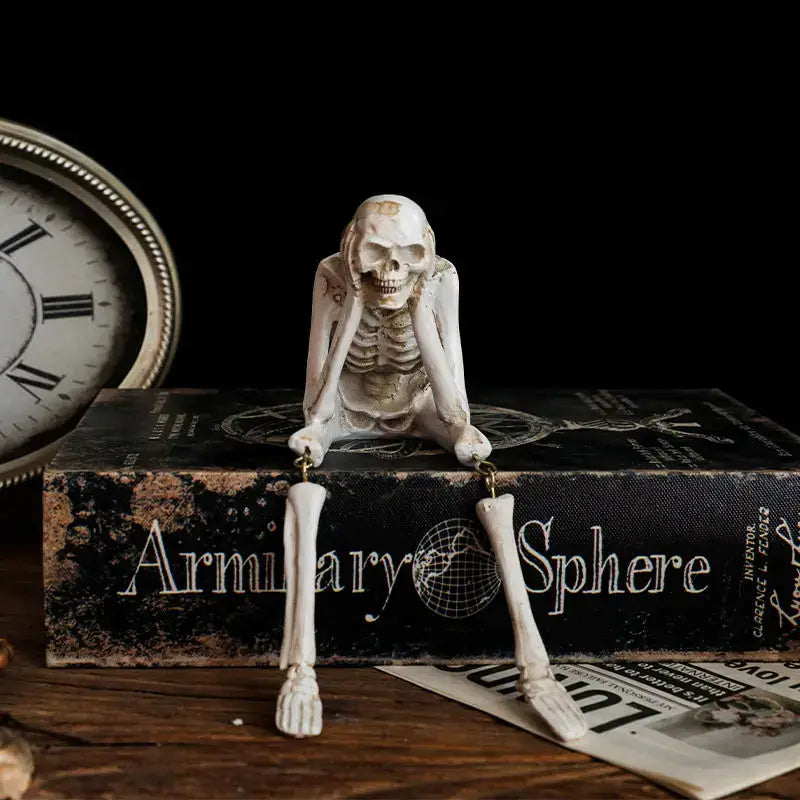 Halloween Home Hanging Skeleton Head Decoration Resin Ornaments 3 Styles Ghost Skeleton Modeling Craft Bookshelf Table Edge Prop